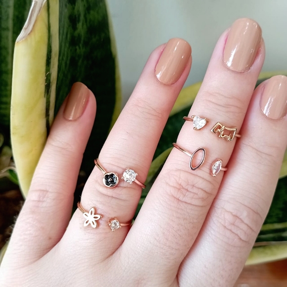 No tags Jewelry - ✨100rs✨Set of 4 Mini Quirky Rings
